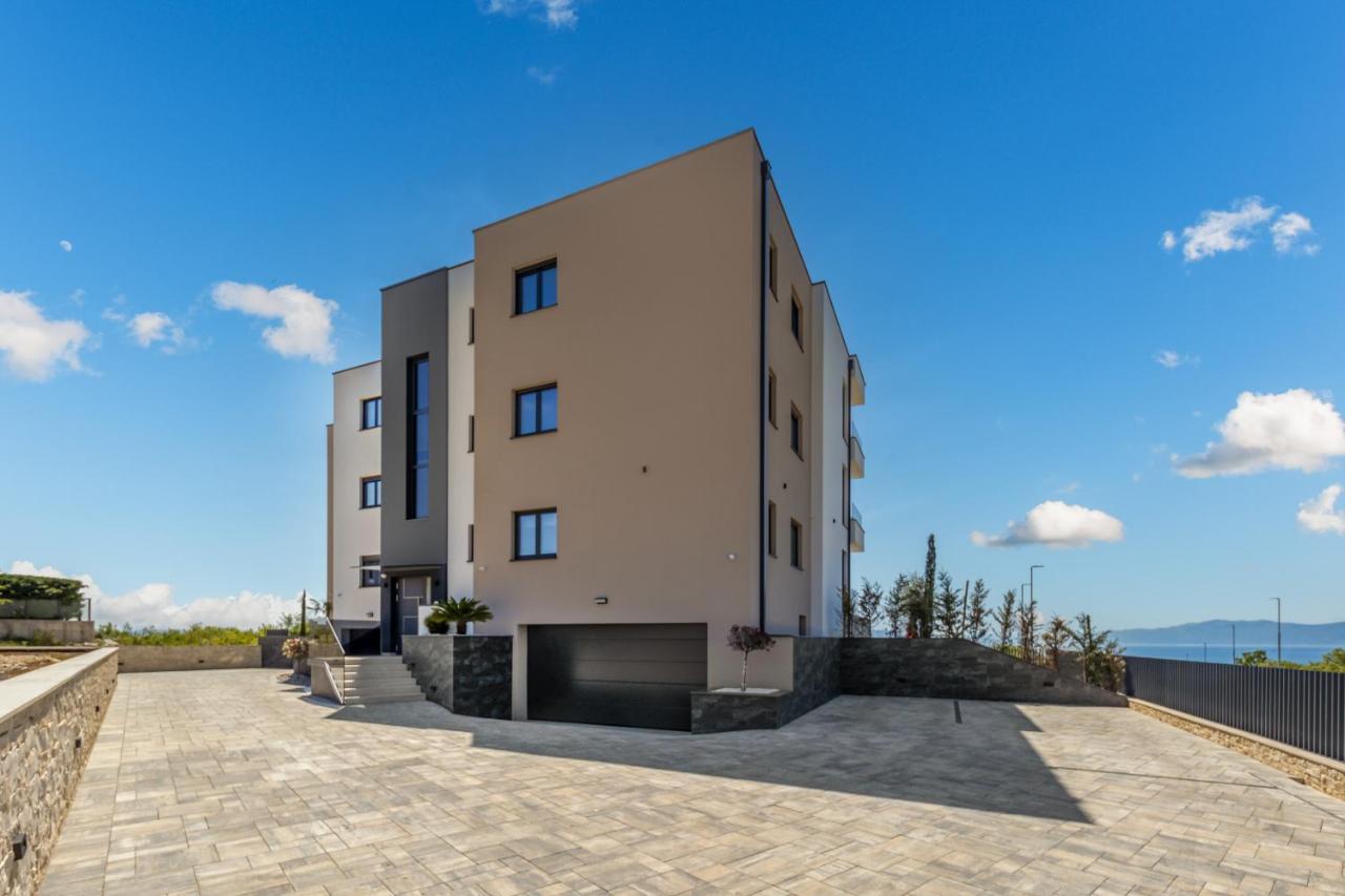 Villa Ameli Apartment With Swimming Pool Риека Экстерьер фото